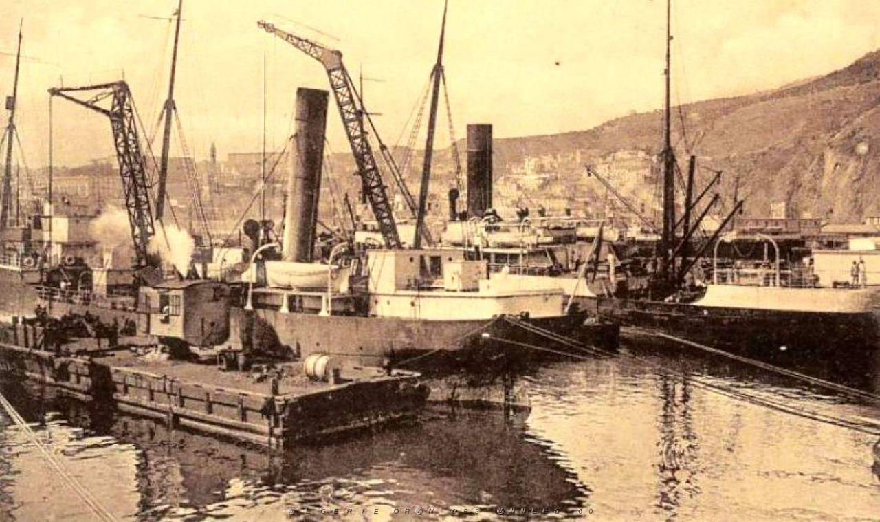 Oran- 011- travail sur les quais.jpg